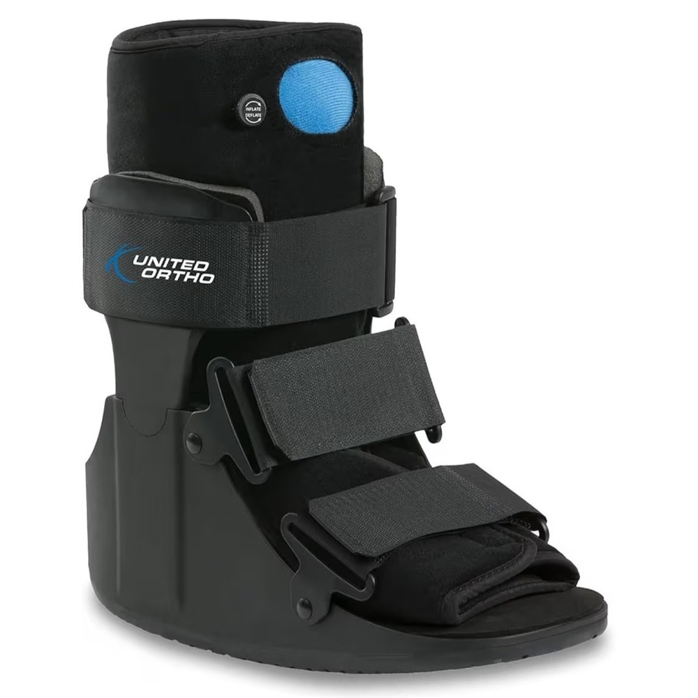 United Ortho USA14115 Short Air Cam Walker Fracture Boot, Medium, Black